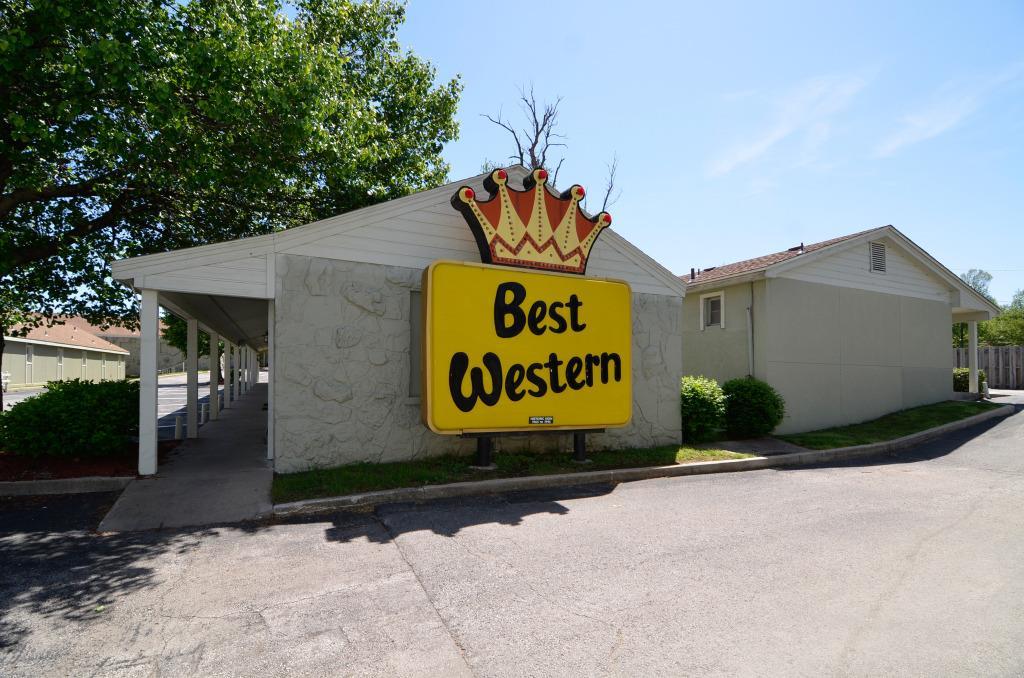 Best Western Route 66 Rail Haven Springfield Exterior photo