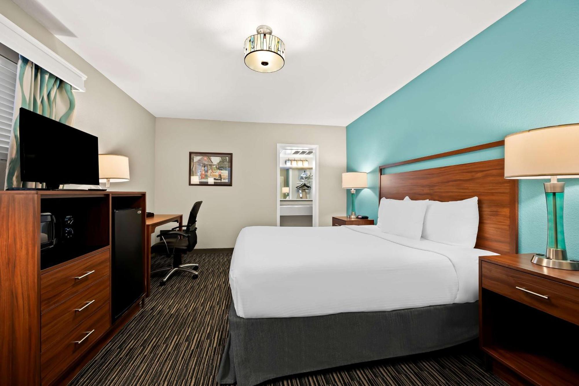 Best Western Route 66 Rail Haven Springfield Exterior photo