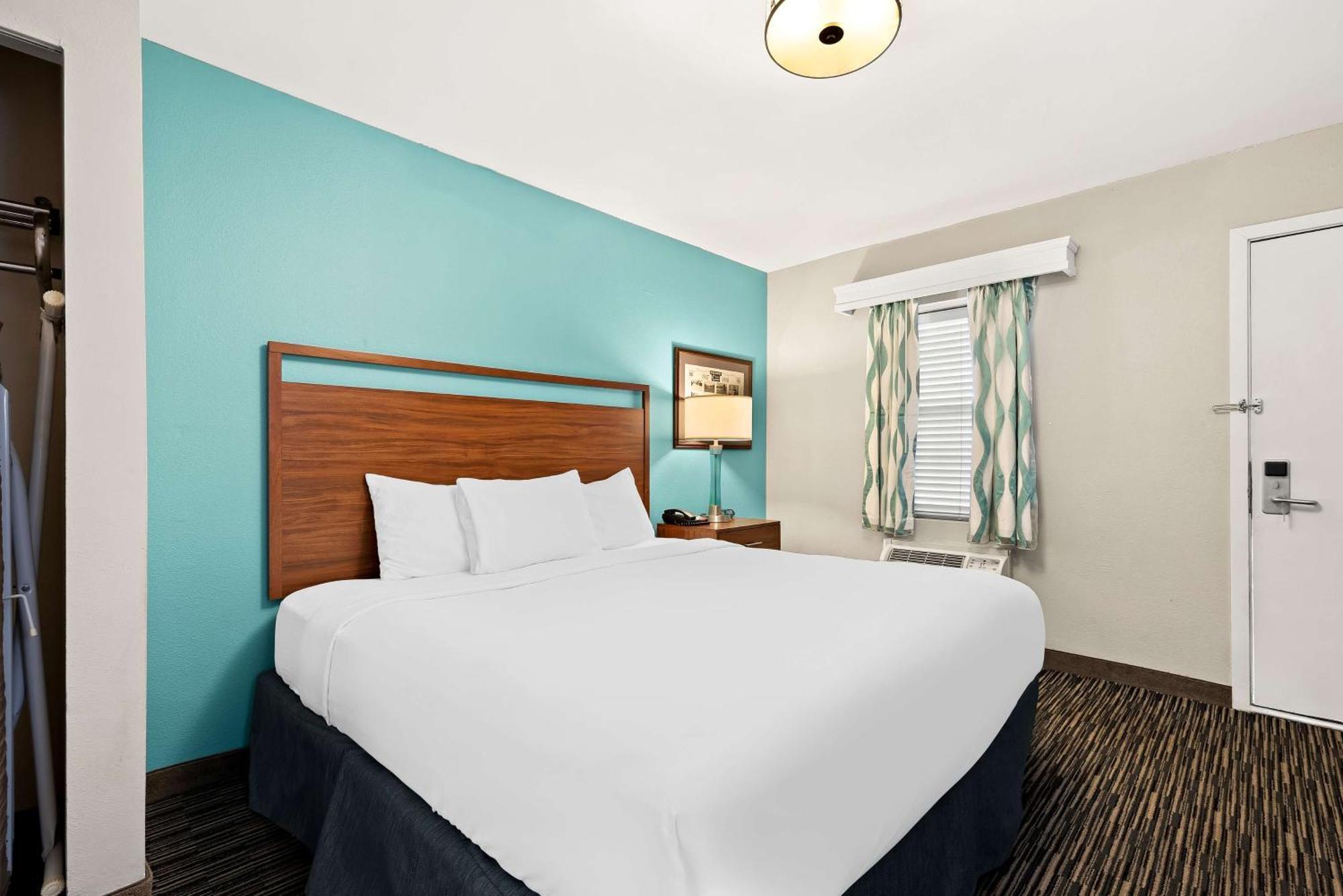 Best Western Route 66 Rail Haven Springfield Exterior photo