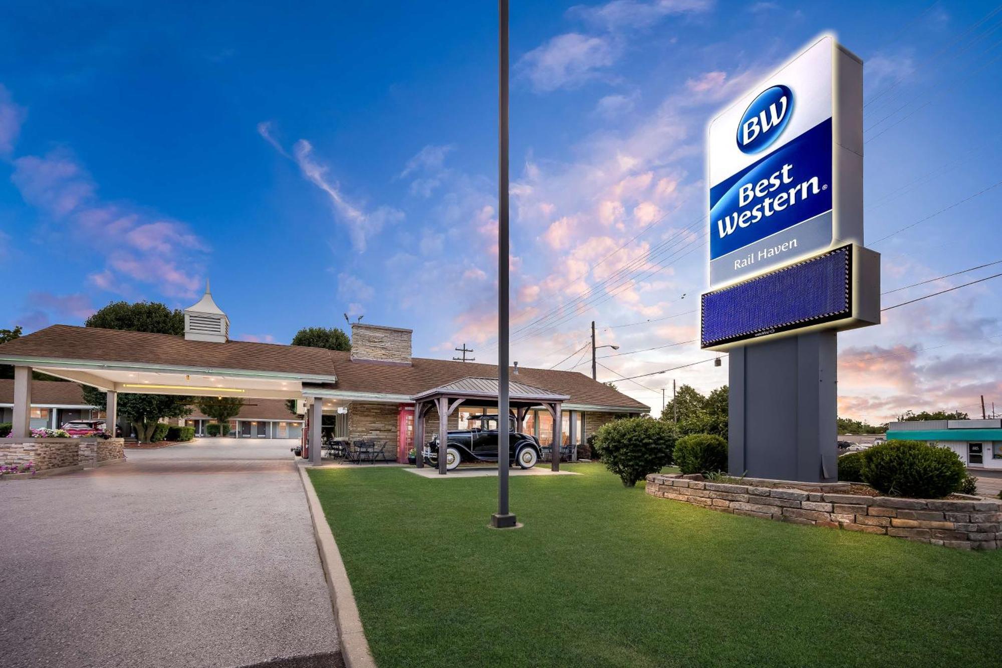 Best Western Route 66 Rail Haven Springfield Exterior photo